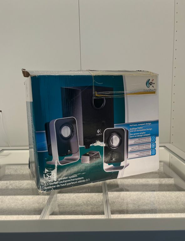 Von der Büroklammer zu.. Tausche Logitech LS21 Soundsystem