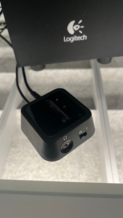 Von der Büroklammer zu.. Tausche Logitech LS21 Soundsystem