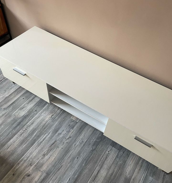 TV Lowboard