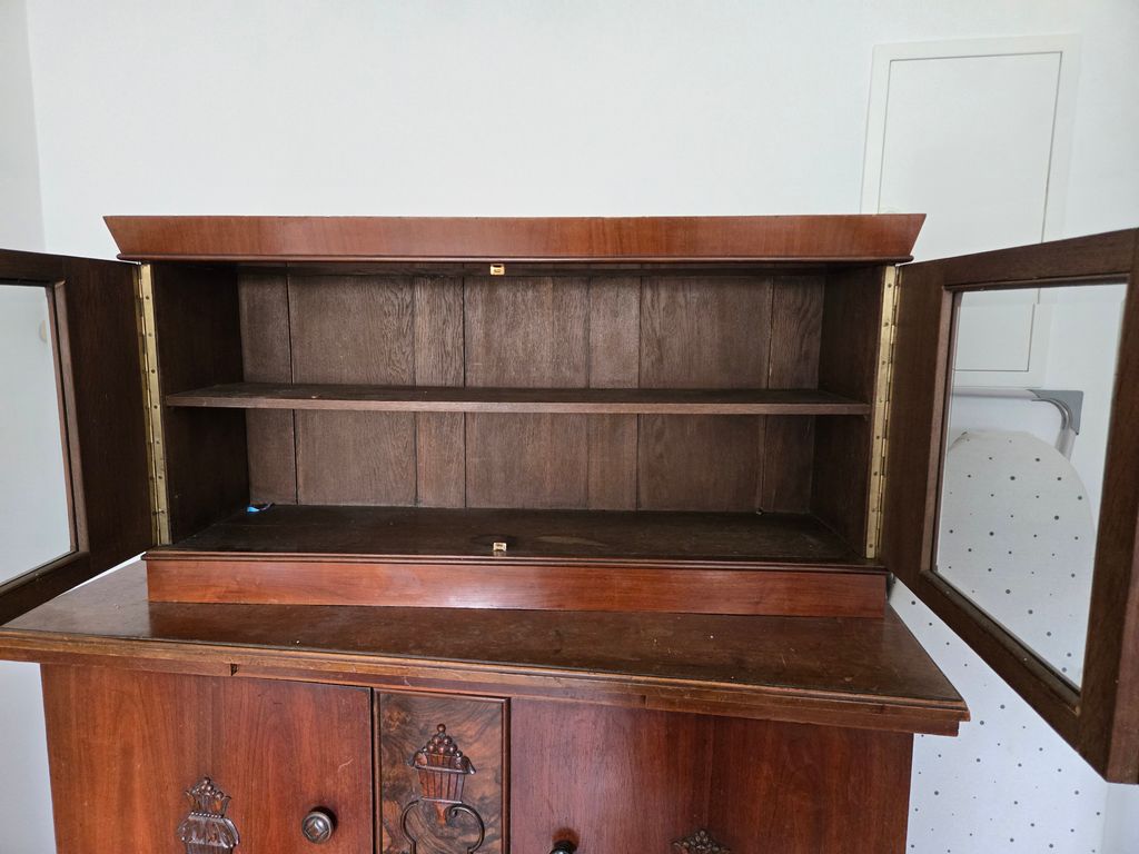 Küchenbuffetschrank