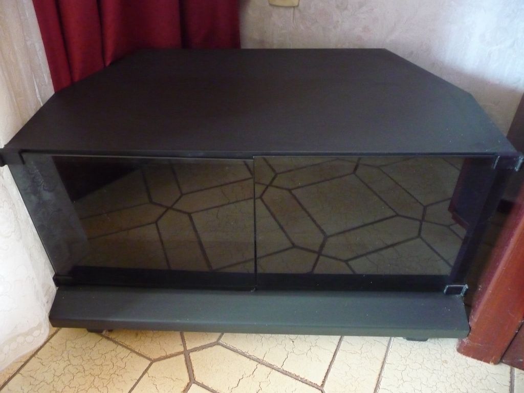 Fernsehtisch schwarz