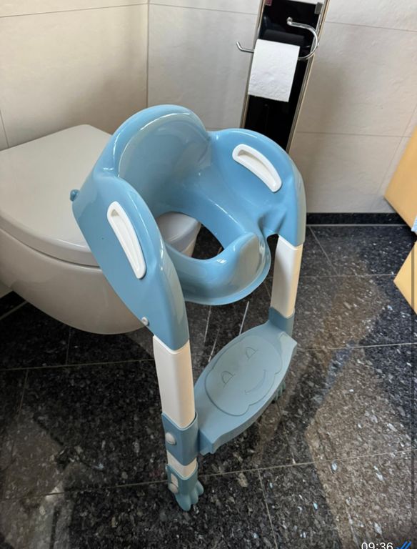 Toiletten Erhöhung für die Kinder 