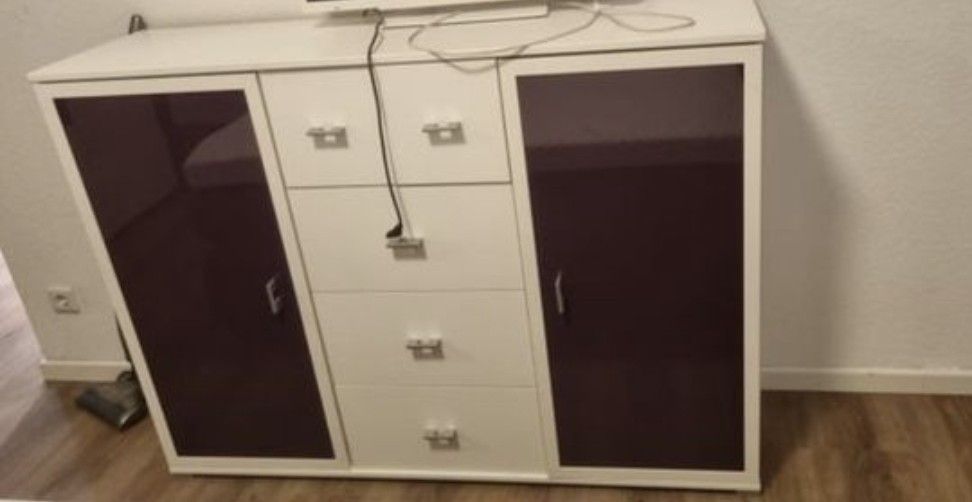 schönes Sideboard/Kommode