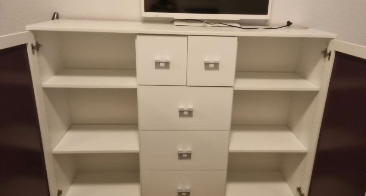 schönes Sideboard/Kommode