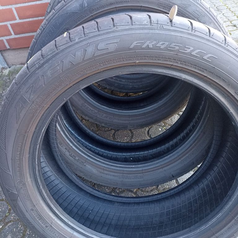 4 Sommerreifen in gutem Zustand 