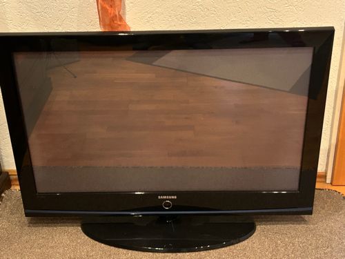 42 Zoll Samsung ( Plasma ) Fernseher für Selbstabholer zu verschenken 