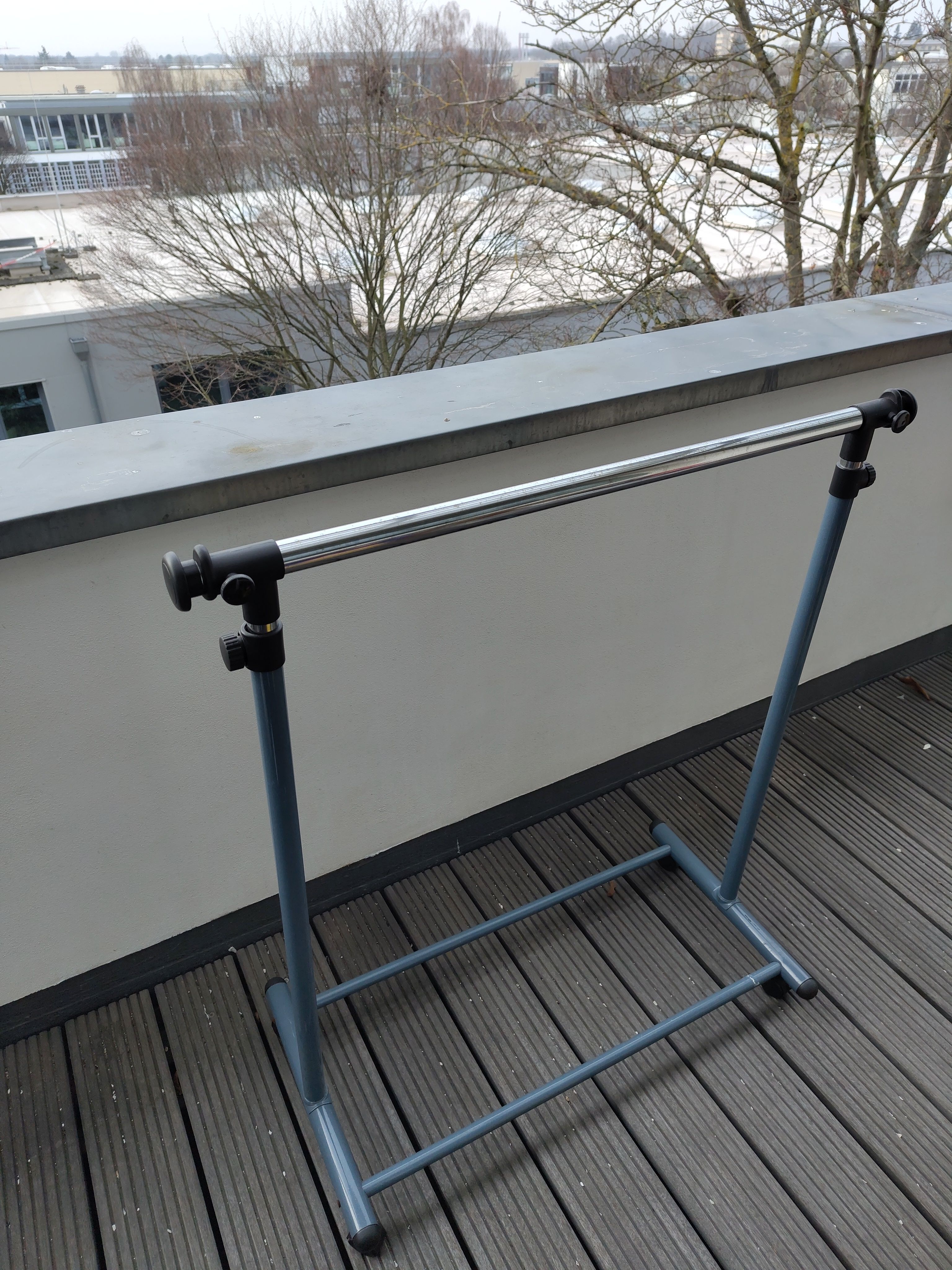 Kleiderständer, höhenverstellbar