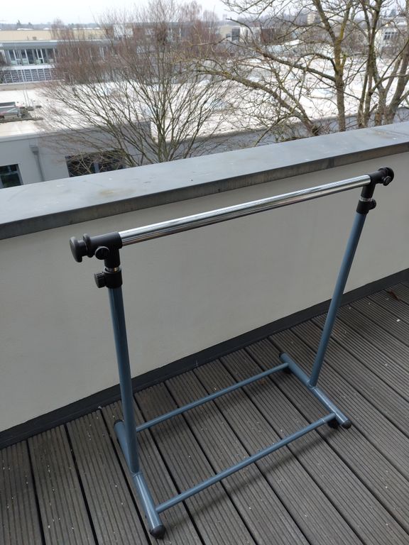 Kleiderständer, höhenverstellbar