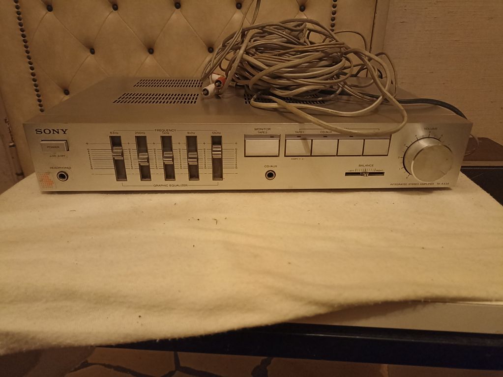 TV-Stereo-Anlage