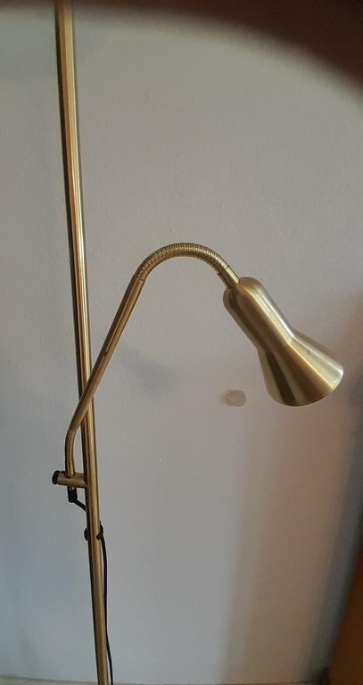 Stehleuchte mit Leselicht