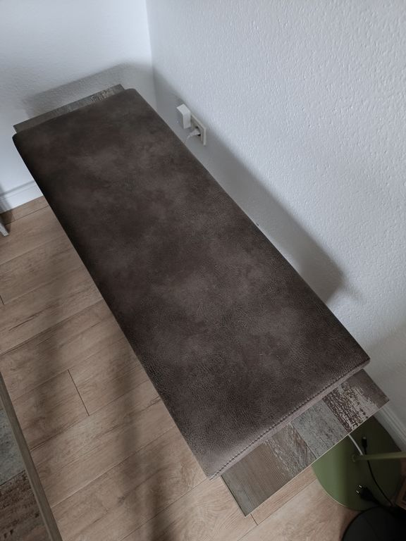 Massivholz-Esstisch mit passender Sitzbank im Shabby-Stil (grau)