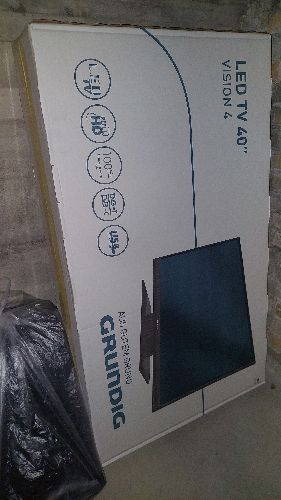 TV-Gerät von Grundig (defekt)