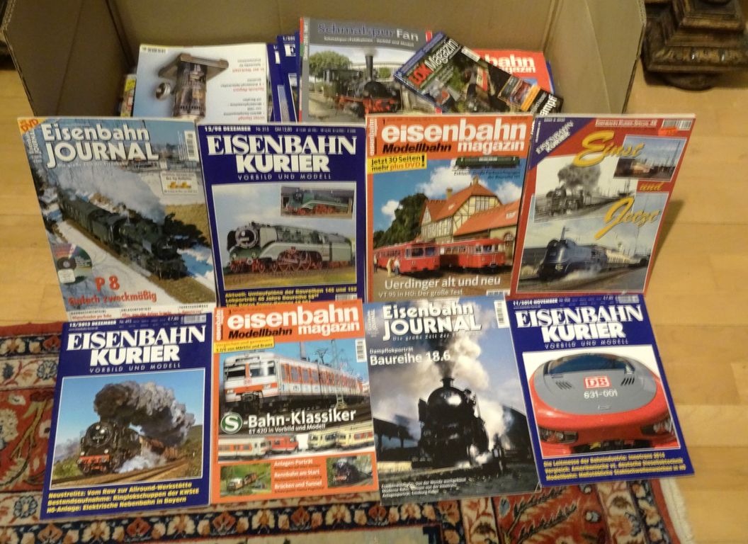 verschenke Eisenbahnfachzeitschriften und Modelleisenbahnzeitschriften über 45 Exemplare, 