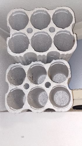 Styropor Weinflaschen Halter