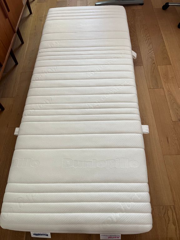 2 Matratzen 80x200cm zu verschenken 