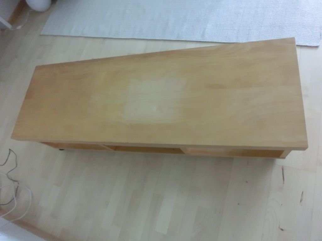 massive IKEA TV Bank 150 x 50 cm