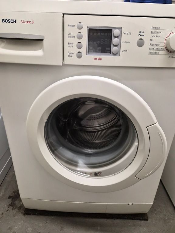 Waschmaschine abzugeben