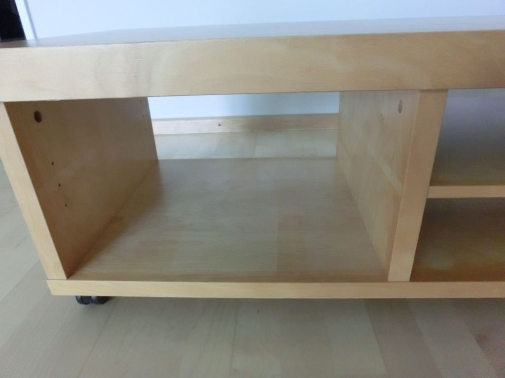 IKEA TV-Bank mit Rollen 150 x 50 cm