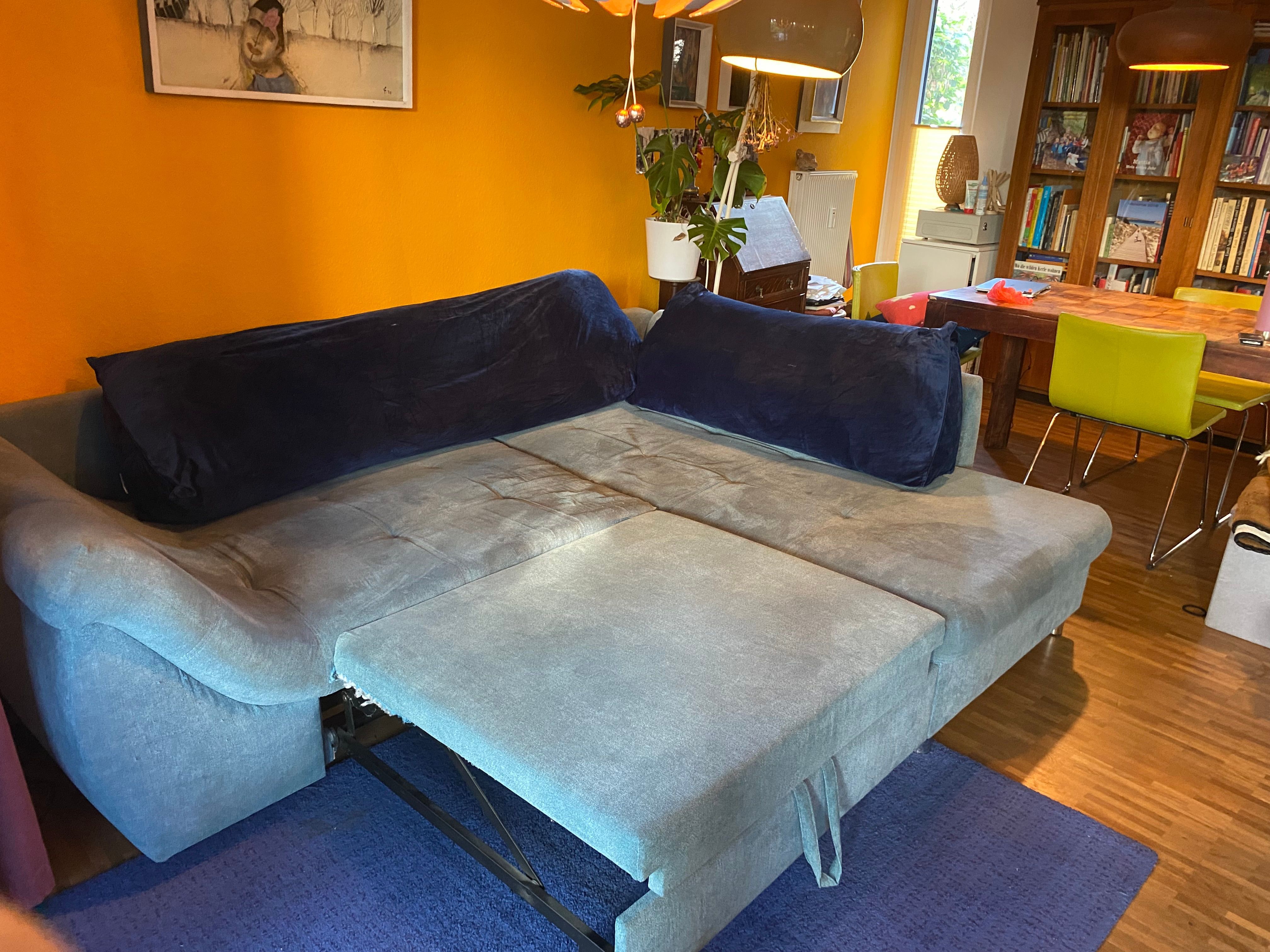 Sofa in L-Form zu verschenken