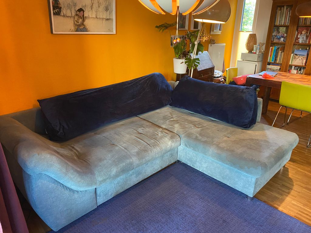 Sofa in L-Form zu verschenken